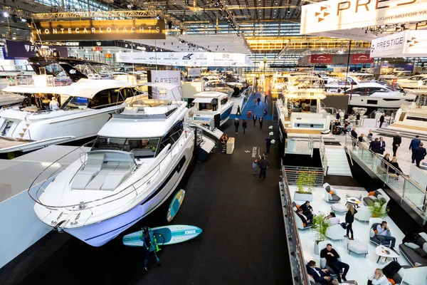 Boot Dusseldorf International boat show w jachty — Zdjęcie stockowe