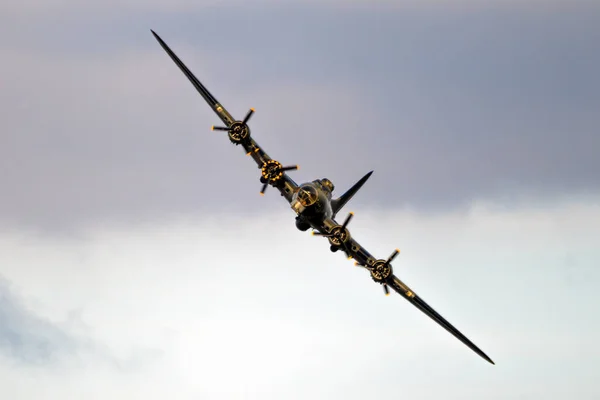 Boeing b-17 fliegende Festung WW2 Bomberflugzeug — Stockfoto