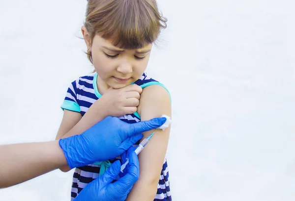 Вакцинация Детей Инъекция Селективный Фокус — стоковое фото