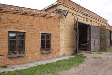 Talitsy köyü. Yaroslavl bölgesi, Pereslavl district, Rusya Federasyonu. 26 Haziran 2009. Pereslavl demiryolu Müzesi. Guguk kuşu (içinde Rusça - Kukushka) bir küçük buharlı lokomotif veya bir dar hat demiryolu http://kukushka.ru/ Retro depo trende olduğunu. Eski dar