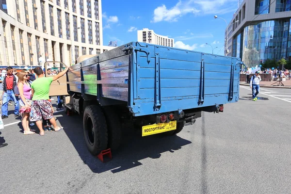 Москва Проспект Сахарова Августа 2015 Ежегодная Выставка Старых Городских Автобусов — стоковое фото