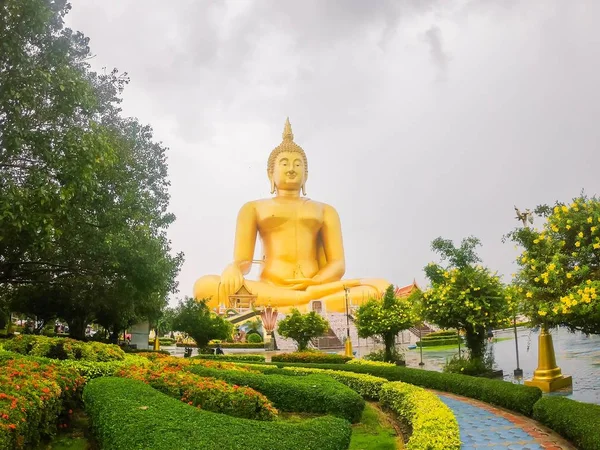 Grande Estátua Buda Ouro Wat Muang Angthong Tailândia Bela Cidade — Fotografia de Stock