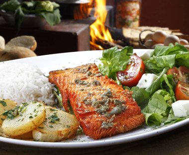 Izgara balık filetosu.