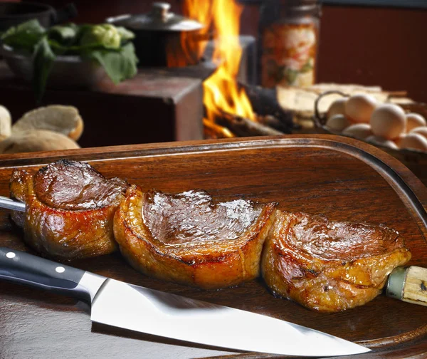 Picanha, tradicional churrasco brasileiro. — Fotografia de Stock