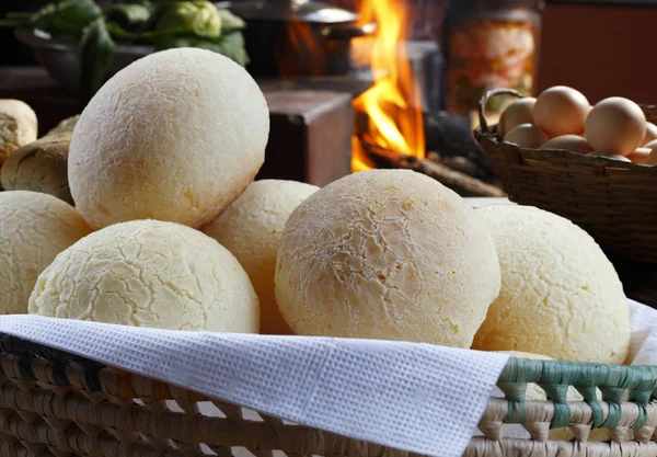 Pan de queso fresco cocido —  Fotos de Stock