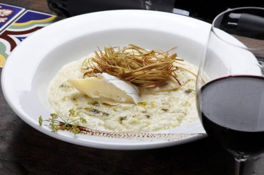 Mantar ve parmesan risotto