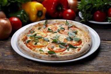 geleneksel pizza margherita