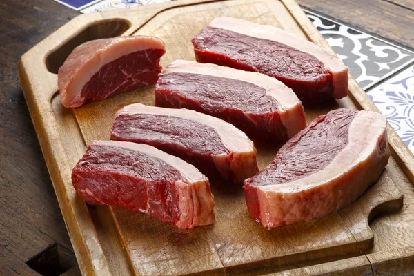 Carne de filete cruda —  Fotos de Stock