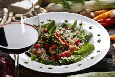 Biftek kızartma gıda ile