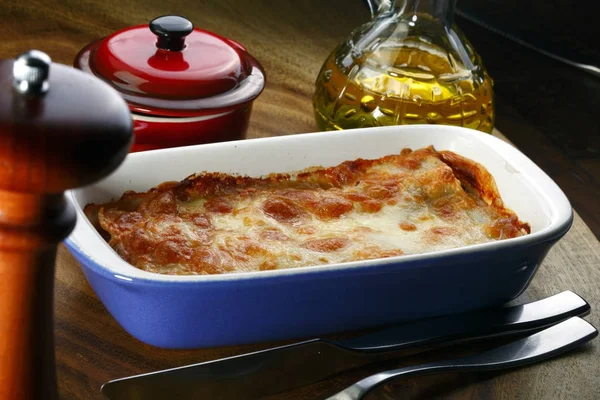 Pečené Lasagne Červeným Vínem — Stock fotografie