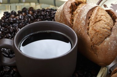 taze ev yapımı ekmeği ile Kahvaltı