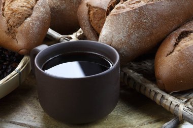 taze ev yapımı ekmeği ile Kahvaltı