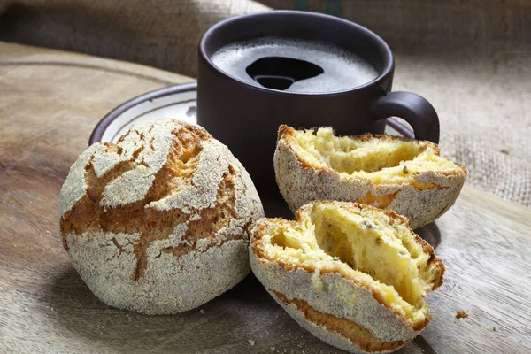Сніданок Португальської Кукурудзяний Хліб — стокове фото
