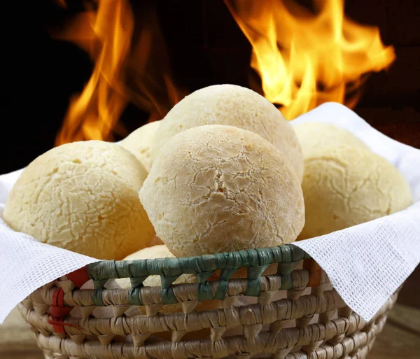 Pão Queijo Recentemente Apoiado Vista Perto — Fotografia de Stock