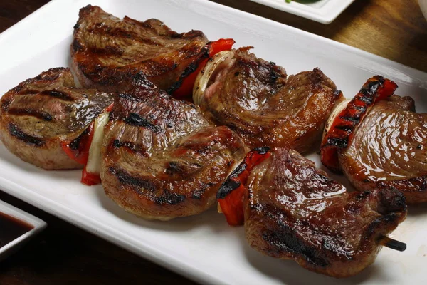 Gegrilde picanha aan het spit — Stockfoto