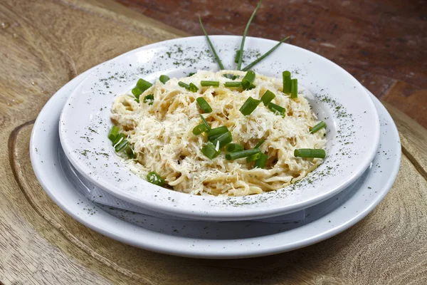 Espaguetis Con Aceite Oliva Ajo Queso Parmesano — Foto de Stock