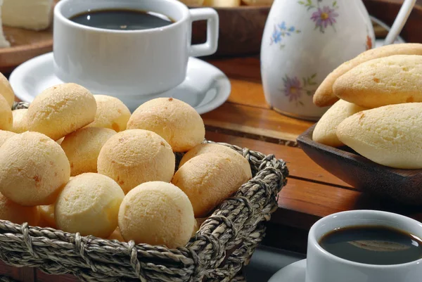 Pão Queijo Recentemente Apoiado Café Manhã Vista Perto — Fotografia de Stock