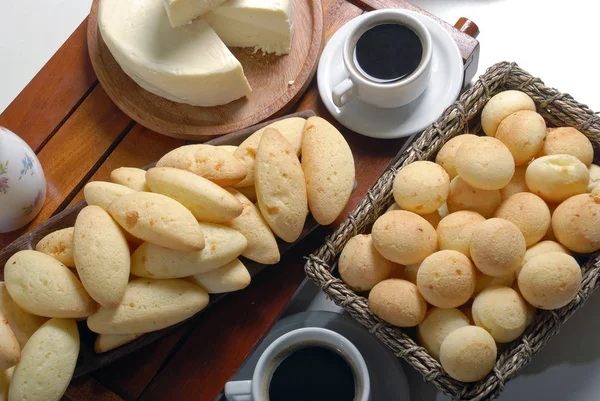 Pão Queijo Recentemente Apoiado Café Manhã Vista Perto — Fotografia de Stock