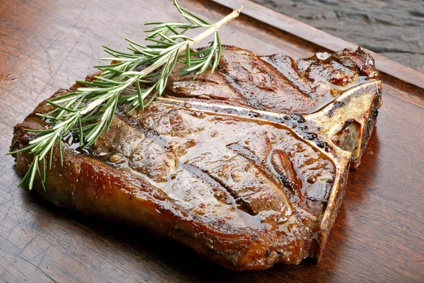 Bone Steak Barbecue Close View — Stock Photo, Image