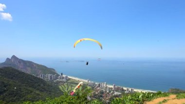 Rio de Janeiro Pedra Bonita asmak planör uçuş