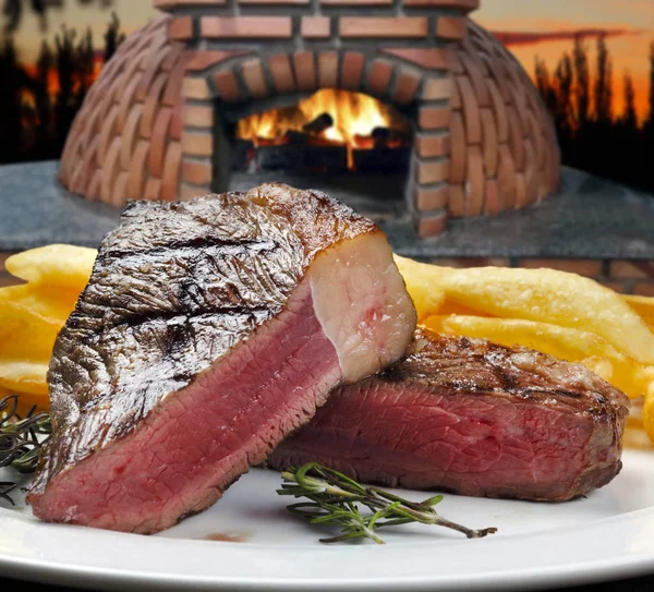 Vergrote Weergave Van Franse Frietjes Met Braziliaanse Picanha — Stockfoto