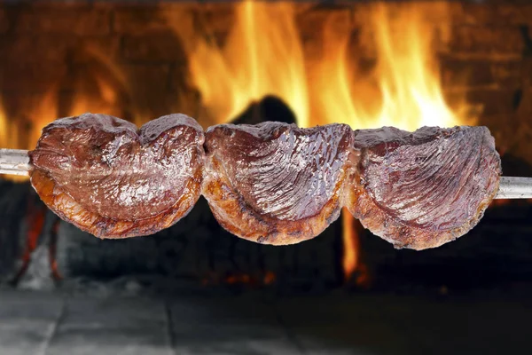 Picanha, corte tradicional de carne brasileira — Fotografia de Stock