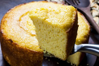 Lezzetli taze mısır keki