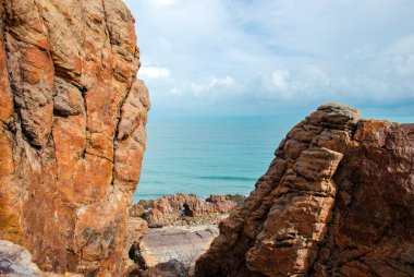 Jericoacoara plajında Pedra Furada (Delikli Taş) - Ceara, Brezilya