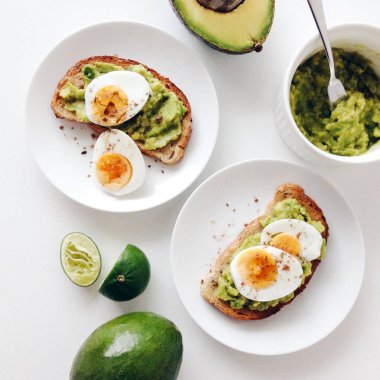 Avokado tost