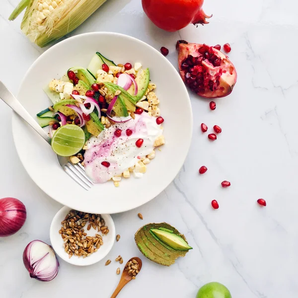 renkli sağlıklı salata