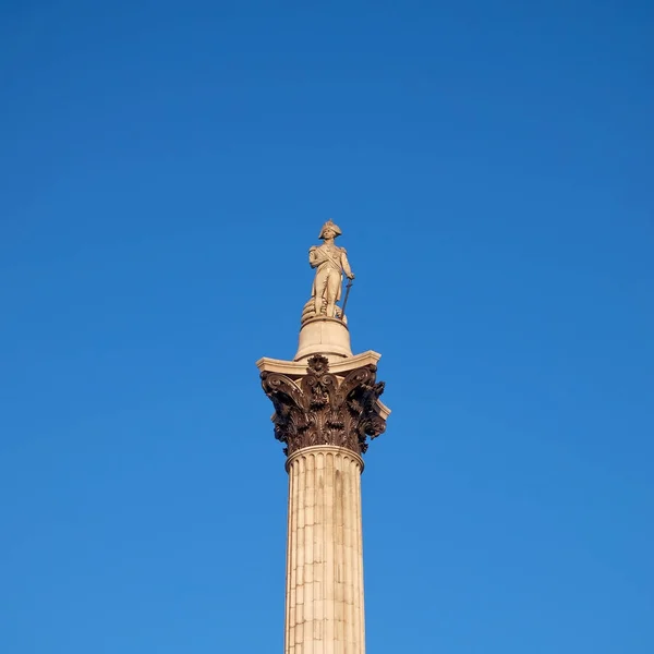 Лондон Колонна Нельсона Трафальгарской Площади — стоковое фото