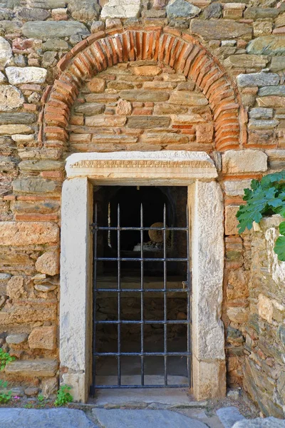 Entrée Chapelle Secondaire Abandonnée Monastère Médiéval Byzantin Kaisariani Athènes Grèce — Photo