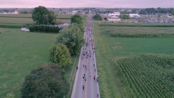 Aerial View Start Marathon Race Cloudy Summer Day Seen Drone — Stock Video