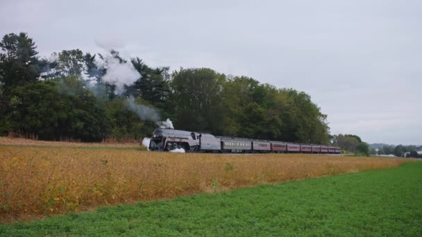 Strasburg Pensylvánie Září 2019 Starožitná Parní Lokomotiva Nádraží Starožitnými Osobními — Stock video