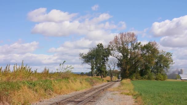 Antique Steam Engine Passenger Cars Approaches Straight View Sunny Autumn — 비디오