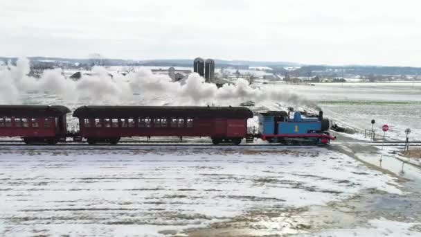 Strasburg Pennsylvania November 2018 Ariel View Steam Engine Passenger Cars — Stockvideo