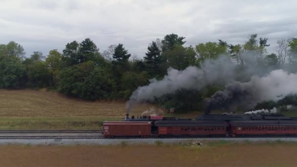 Strasburg Pensylvánie Říjen 2019 Aerial Side View Two Steam Locomotives — Stock video