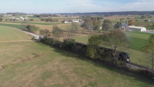 Страсбург Пенсильвания Октябрь 2019 Воздушный Вид Восстановленный Паровоз Сельской Местности — стоковое видео
