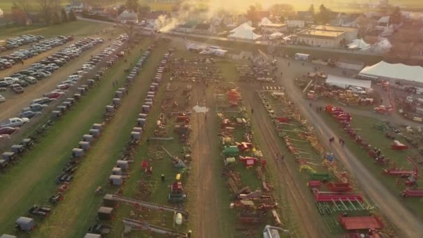 Flygfoto Tidig Morgon Med Utsikt Över Öppningsdagen Amish Lera Försäljning — Stockvideo