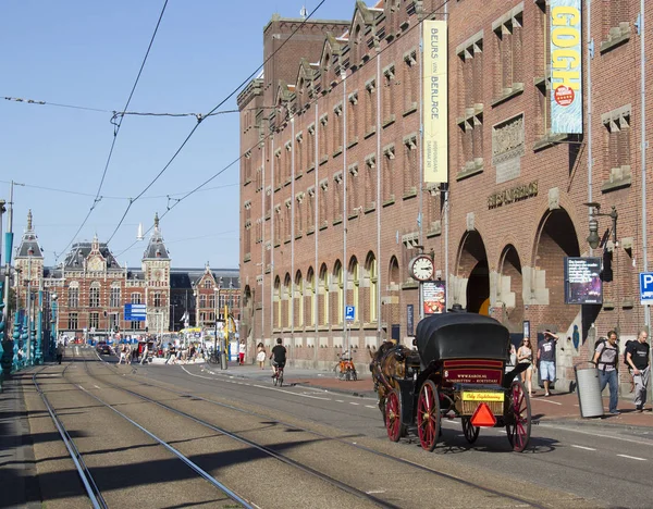 Cavalo e transporte em Amsterdã — Fotografia de Stock