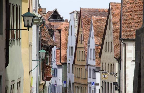 Дома в Rothenburg ob der Tauber Rathaus, Germany — стоковое фото