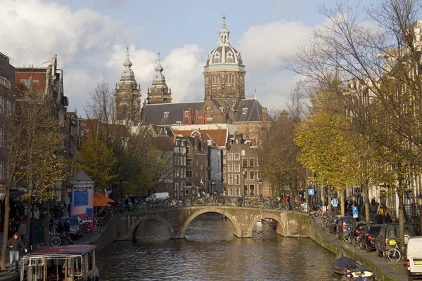 Iglesia de San Nicolás en Amsterdam —  Fotos de Stock