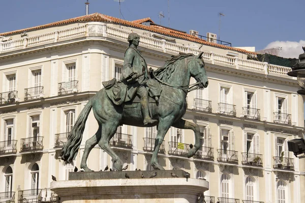 Estátua na Plaza Mayor Madrid, Espanha — Fotografia de Stock