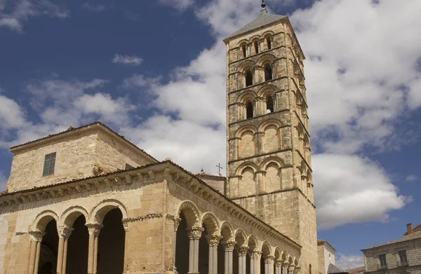 Toren van San Esteban kerk in Segovia, Spanje — Stockfoto