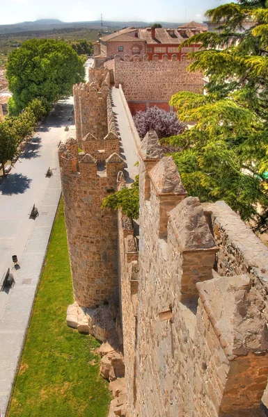 アビラ、スペインの古い城壁 — ストック写真