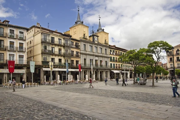 Plein van de stad van Segovia in Spanje — Stockfoto