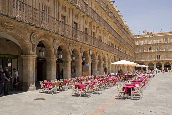 Restaurant at Plaza Mayor in Salamanca, Spain — Stock Photo, Image