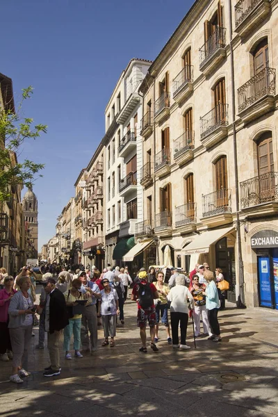 Ulice Rua Mayor Salamanca, Španělsko — Stock fotografie