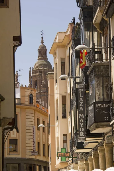 サラマンカ、スペインの通り — ストック写真