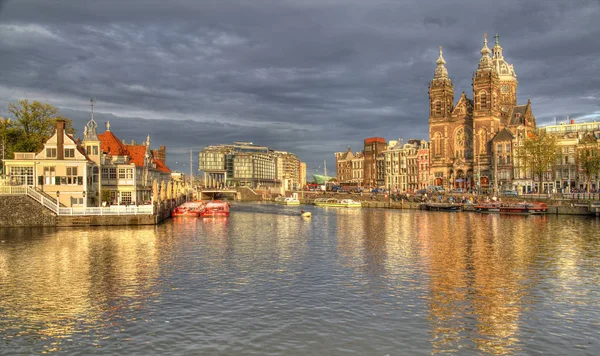 Aziz Nikolaos Kilisesi Amsterdam, Hollanda — Stok fotoğraf